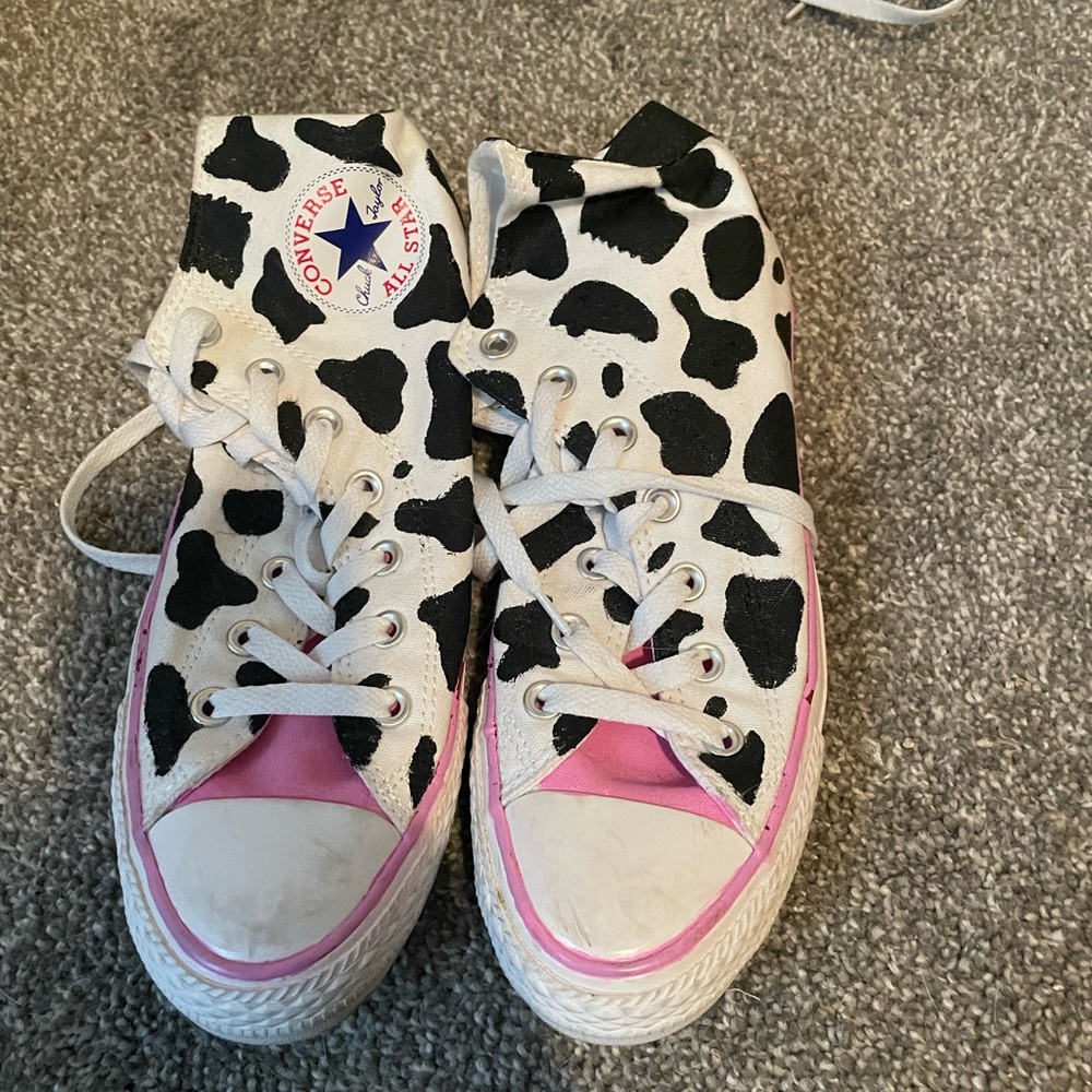 Womens high top converse size 8